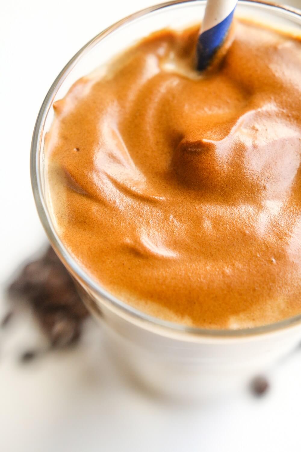 Dalgona Coffee