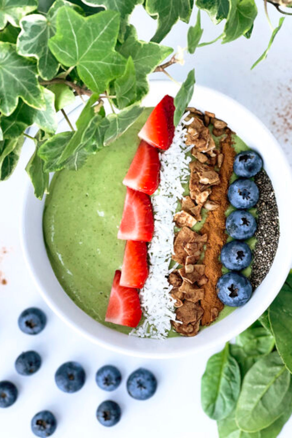 Green Smoothie Bowl made with Green's for Keto by Vitamin Bounty