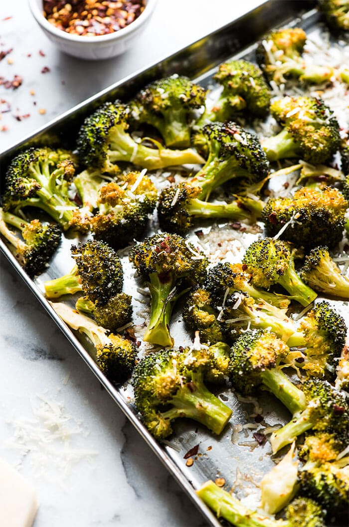 Chili Garlic Roasted Broccoli