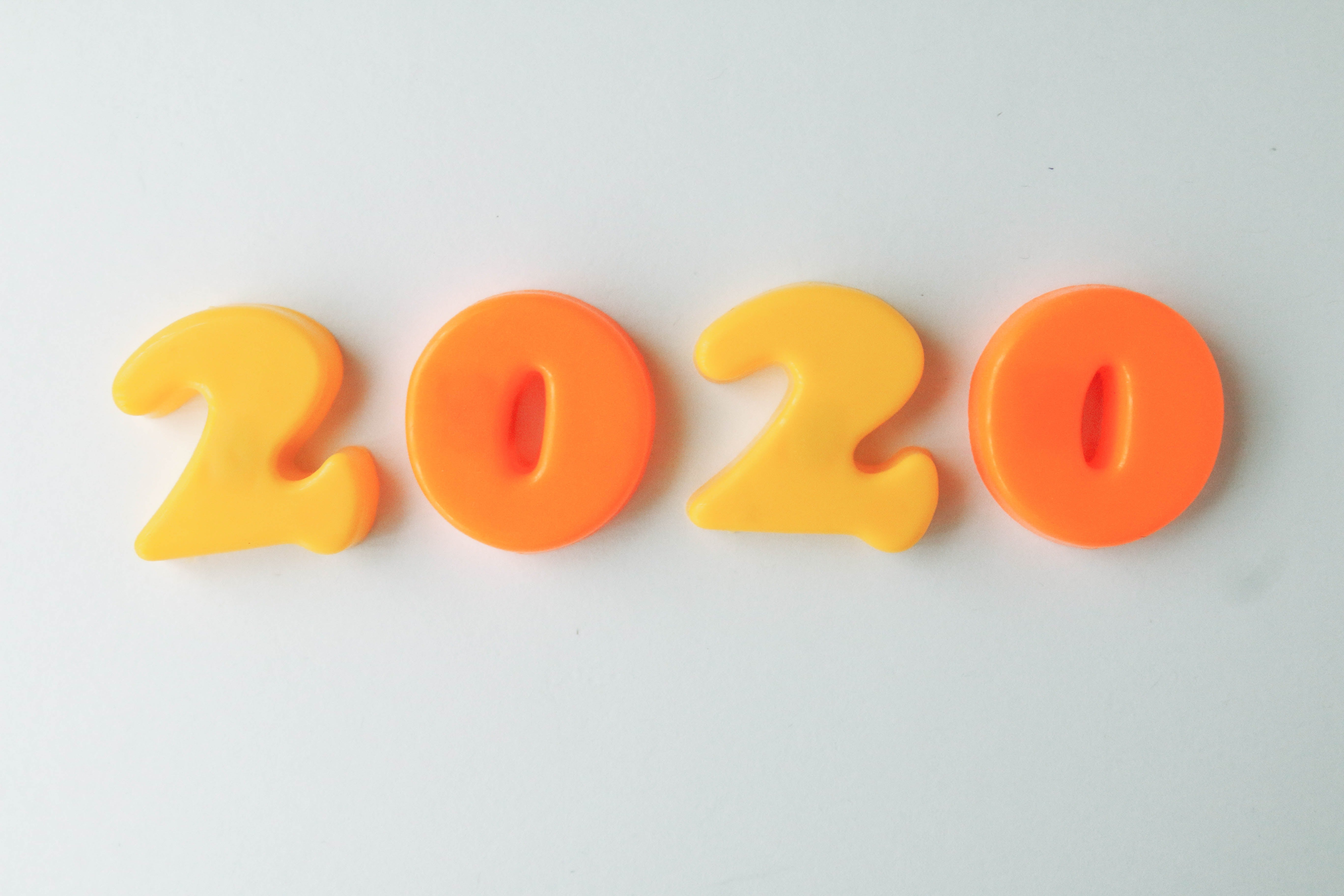 Fridge magnets spelling out 2020